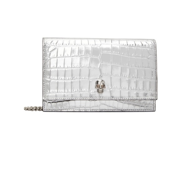 Alexander McQueen silver bag - Picture 1 of 3